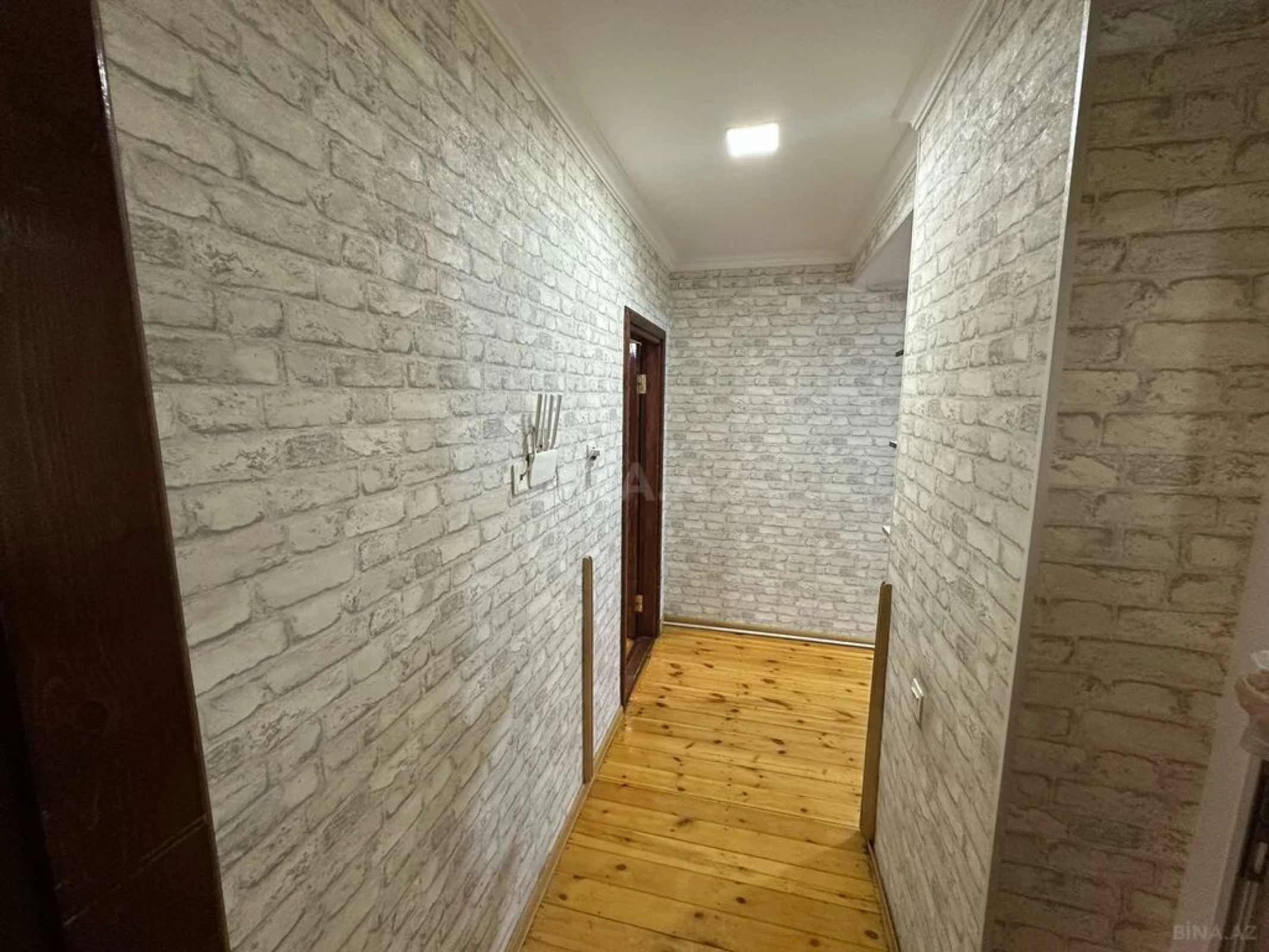 Kirayə verilir 2 otaqlı mənzil 60 m²
