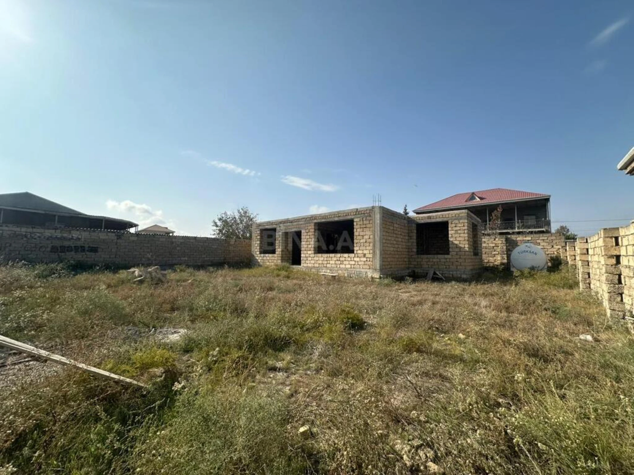 Satılır 2 otaqlı həyət evi 90 m²