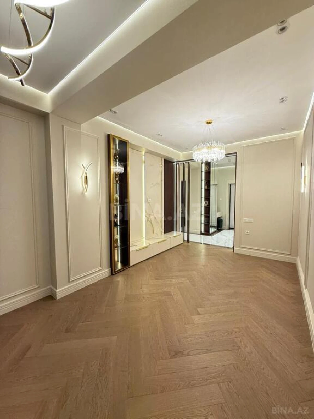 Satılır 3 otaqlı mənzil 85 m²