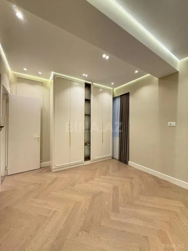 Satılır 3 otaqlı mənzil 85 m²