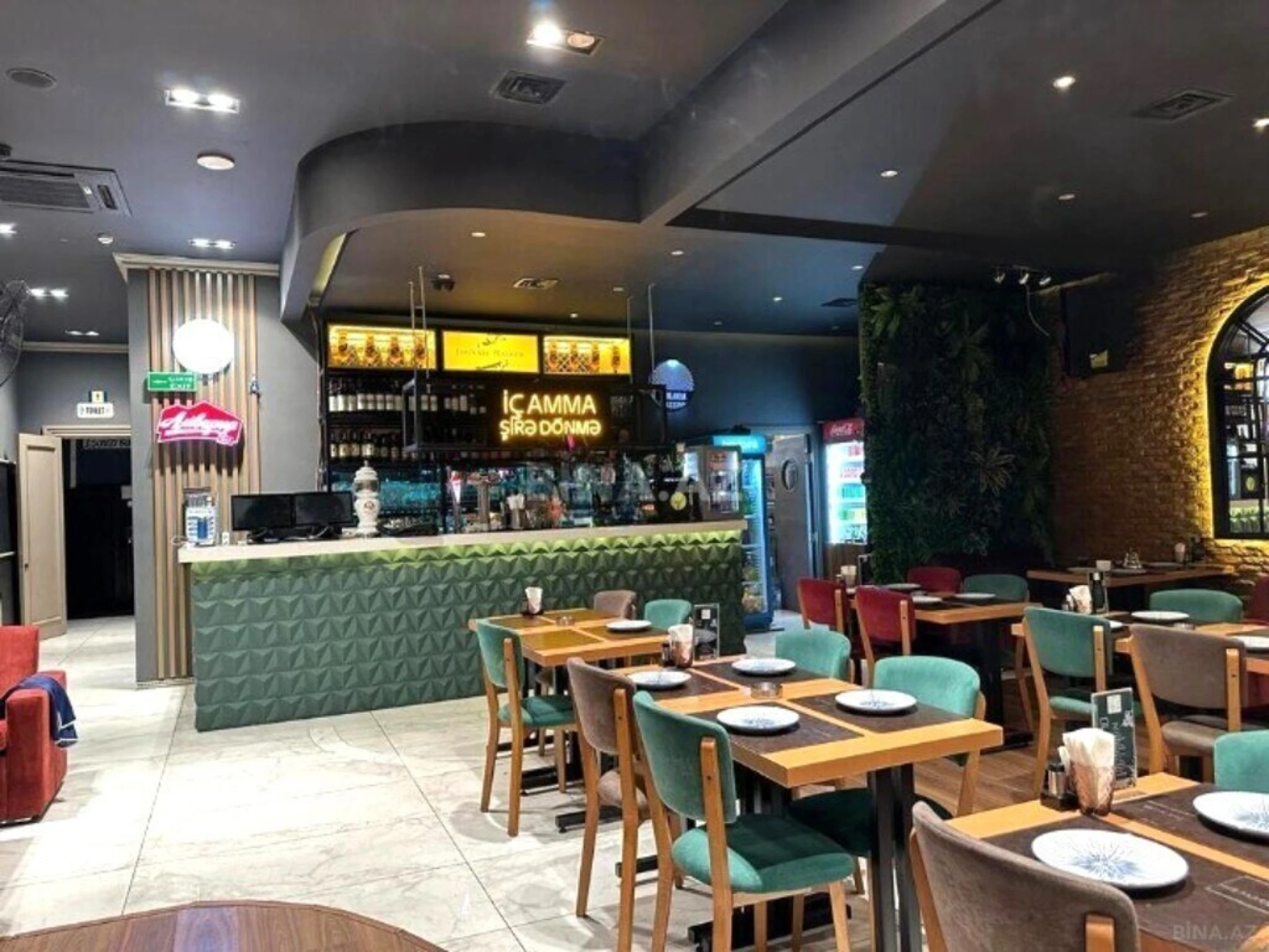 Satılır obyekt 340 m²