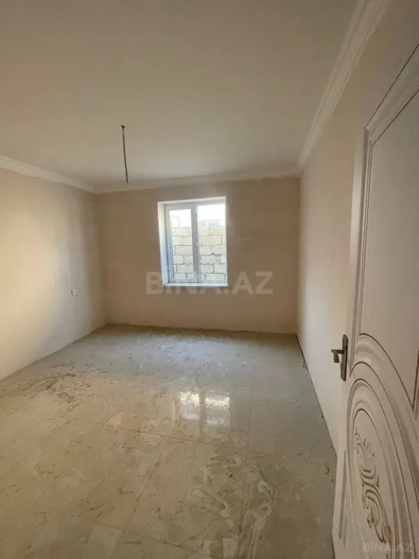 Satılır 7 otaqlı həyət evi 150 m²