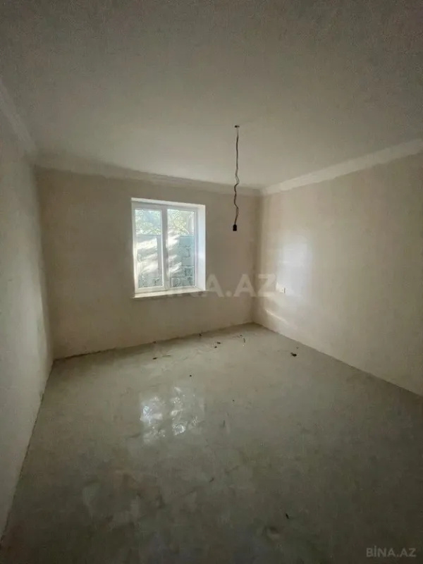 Satılır 7 otaqlı həyət evi 150 m²