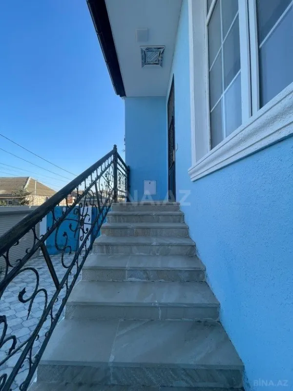 Satılır 7 otaqlı həyət evi 150 m²