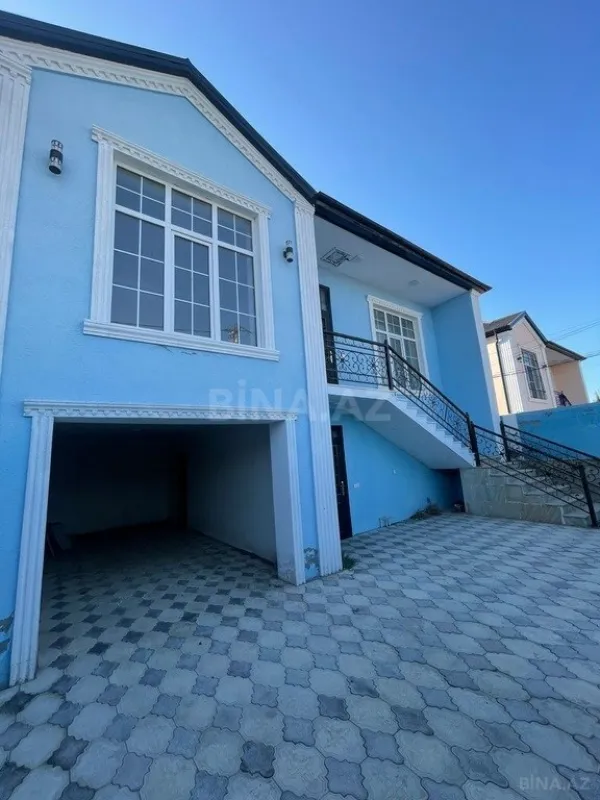 Satılır 7 otaqlı həyət evi 150 m²