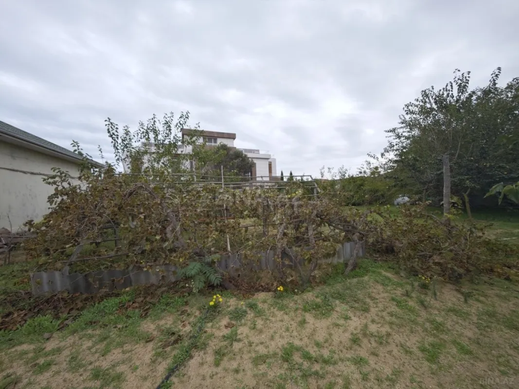 Satılır torpaq sahəsi 10 m²