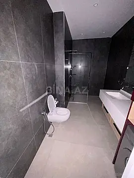 Kirayə verilir 2 otaqlı mənzil 72 m²