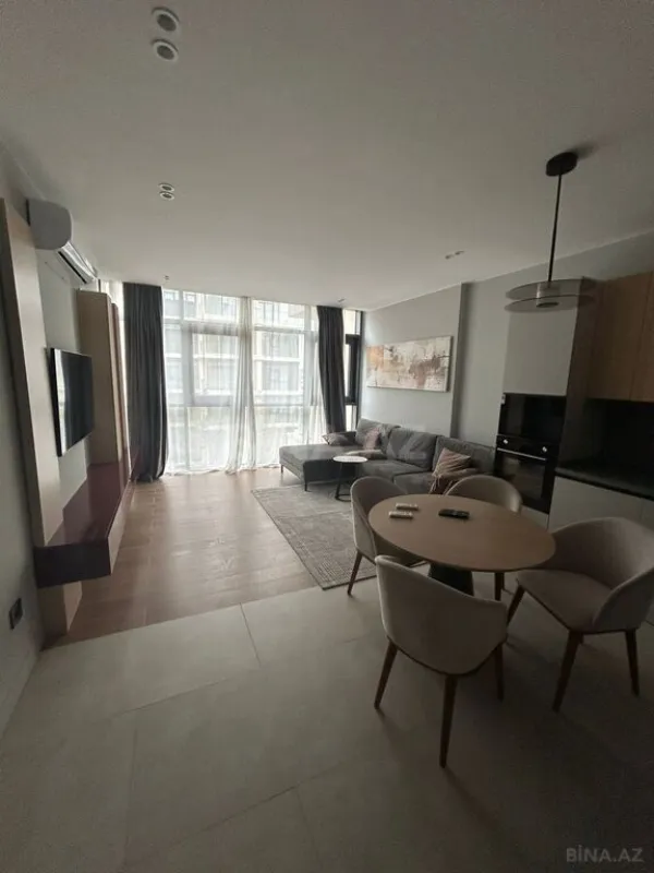 Kirayə verilir 2 otaqlı mənzil 72 m²