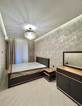 Kirayə verilir 2 otaqlı mənzil 65 m²