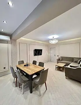 Kirayə verilir 2 otaqlı mənzil 65 m² — Bakı, Nərimanov 2 otaq 65.00 m²