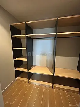 Kirayə verilir 2 otaqlı mənzil 74 m²