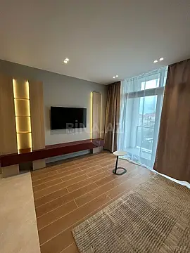 Kirayə verilir 2 otaqlı mənzil 74 m²
