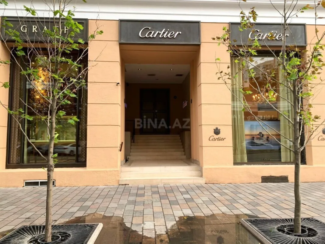 Satılır 3 otaqlı mənzil 110 m²