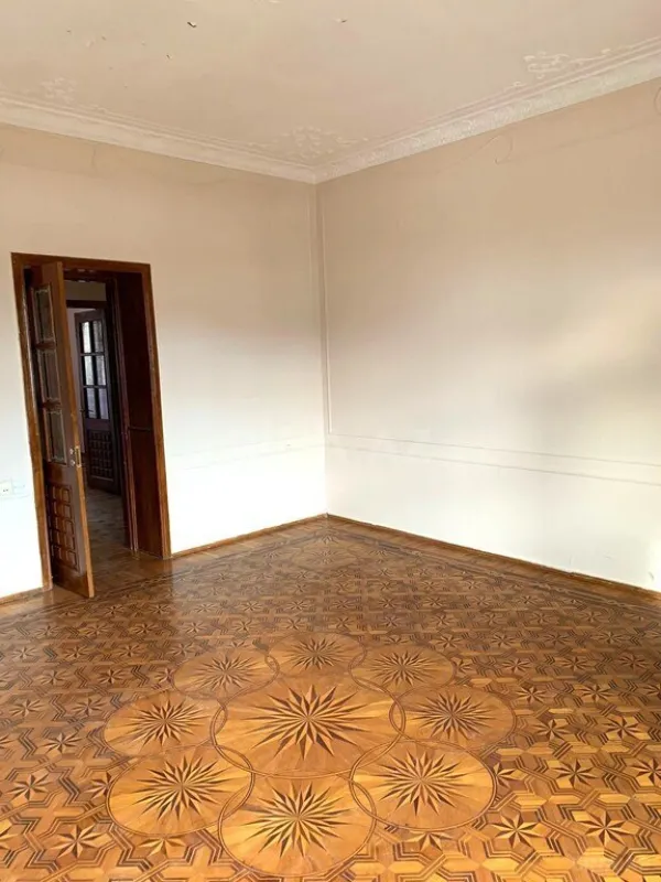 Satılır 3 otaqlı mənzil 110 m²