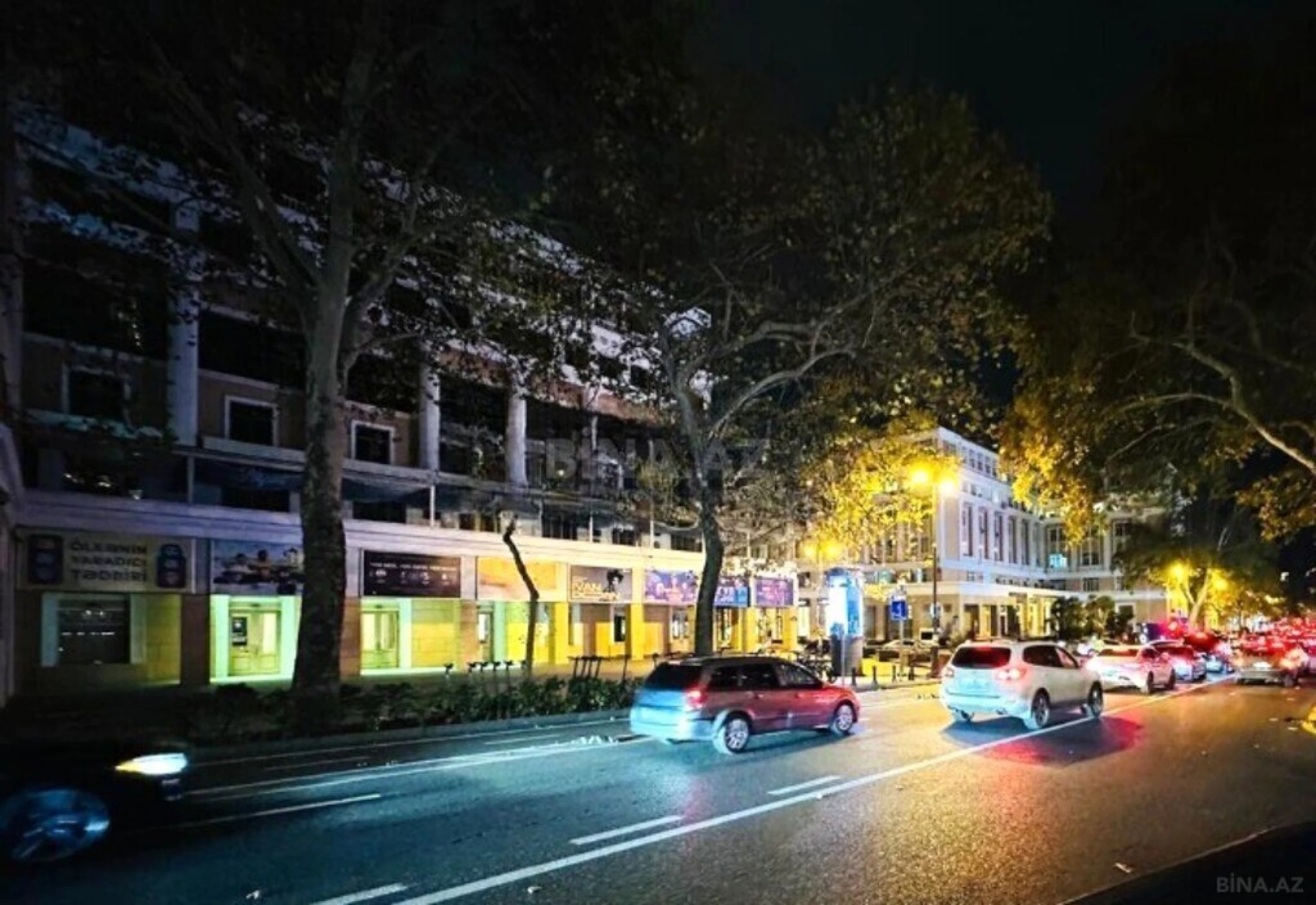 Satılır 3 otaqlı mənzil 110 m²