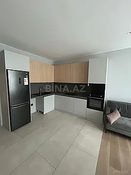 Kirayə verilir 2 otaqlı mənzil 74 m²