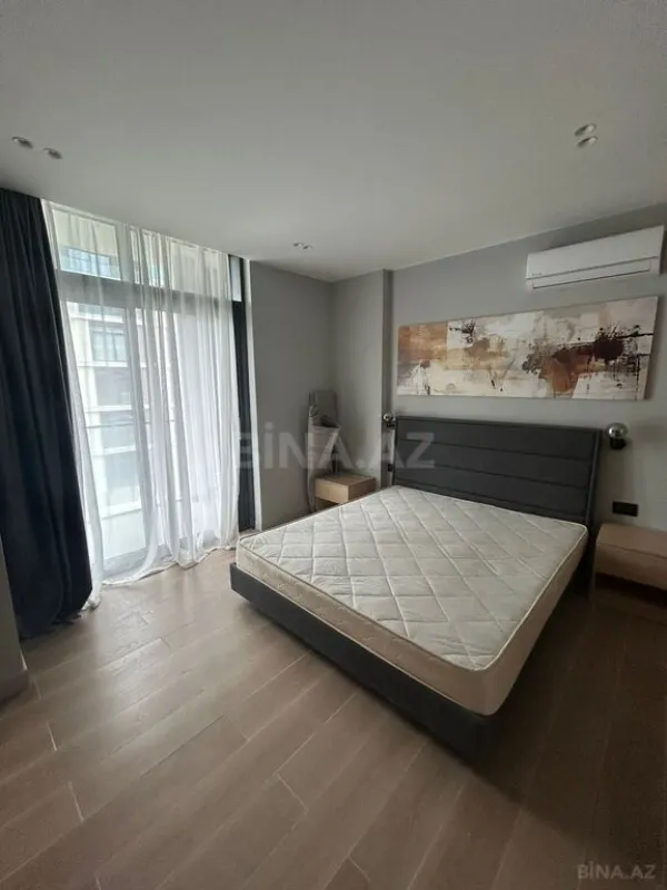 Kirayə verilir 2 otaqlı mənzil 74 m²