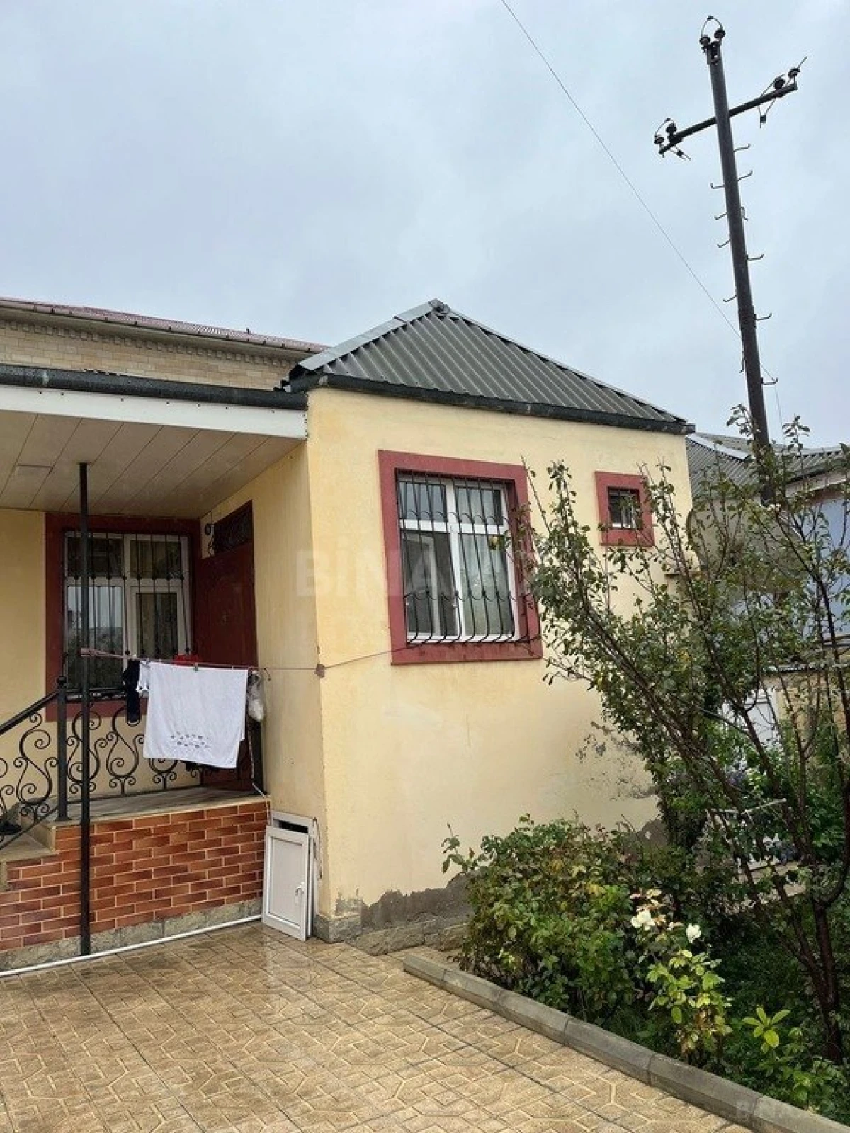 Satılır 3 otaqlı həyət evi 90 m²