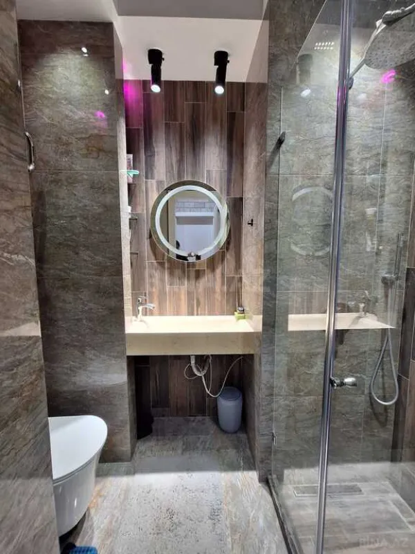 Satılır 3 otaqlı mənzil 110 m²