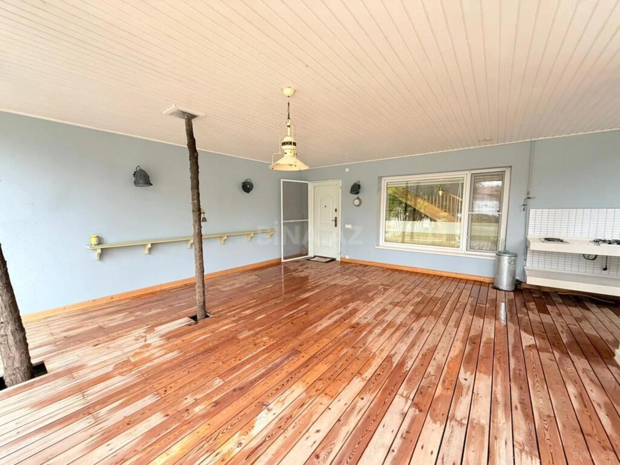 Satılır 6 otaqlı həyət evi 350 m²