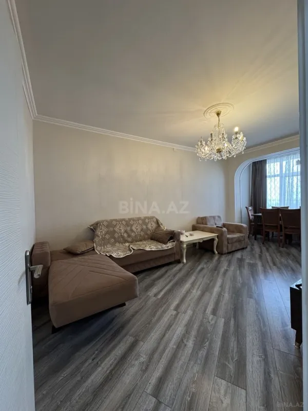 Satılır 3 otaqlı mənzil 57 m²