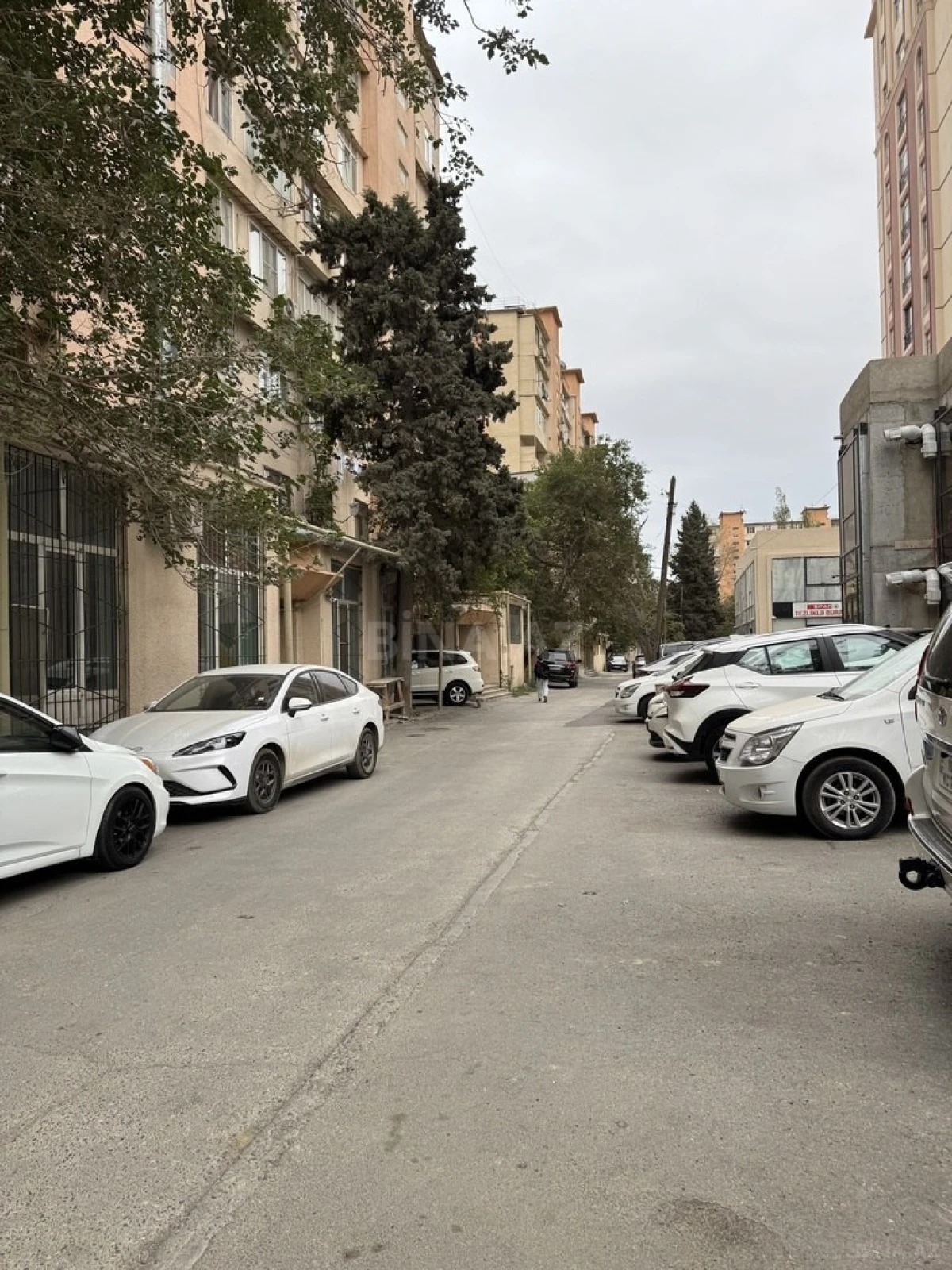 Satılır 3 otaqlı mənzil 57 m²