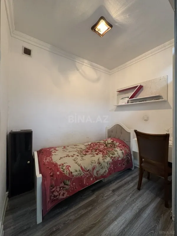 Satılır 3 otaqlı mənzil 57 m²