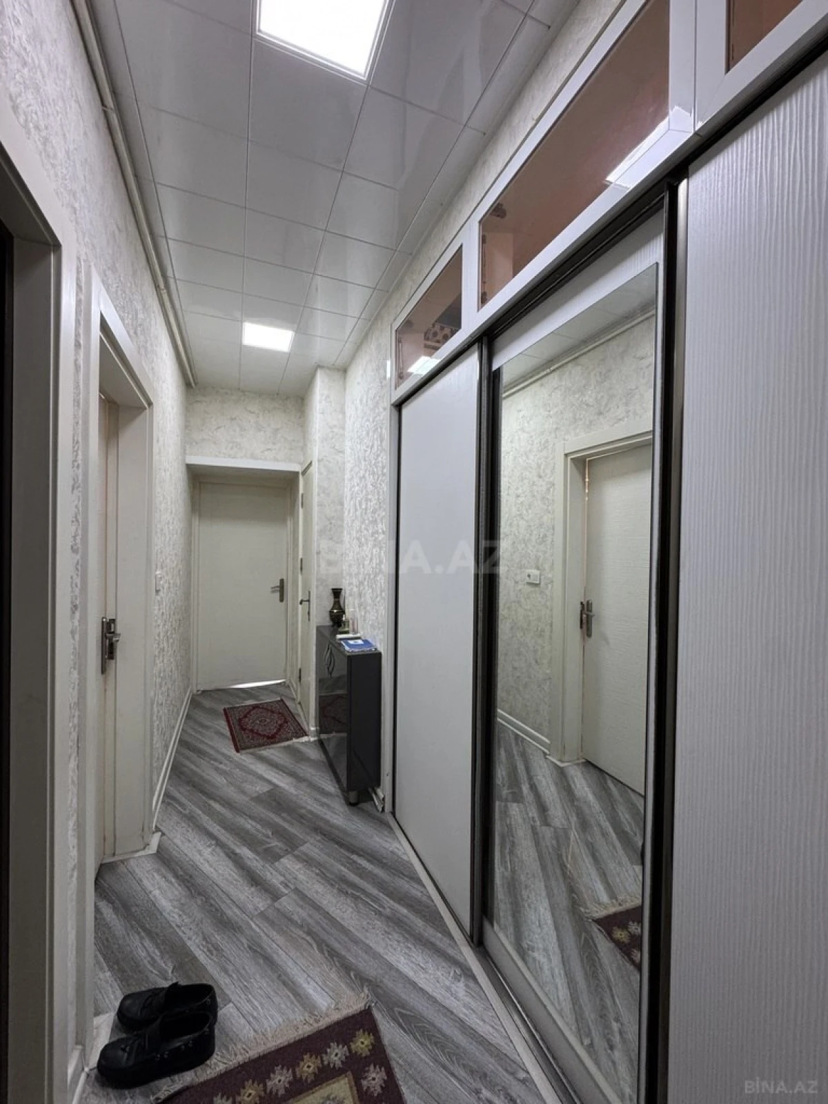 Satılır 3 otaqlı mənzil 57 m²