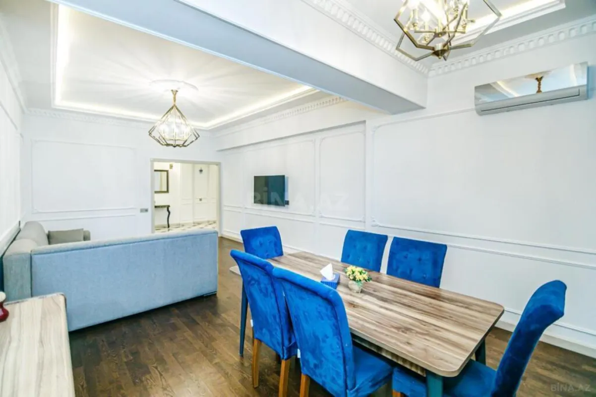 Kirayə verilir 3 otaqlı mənzil 140 m²