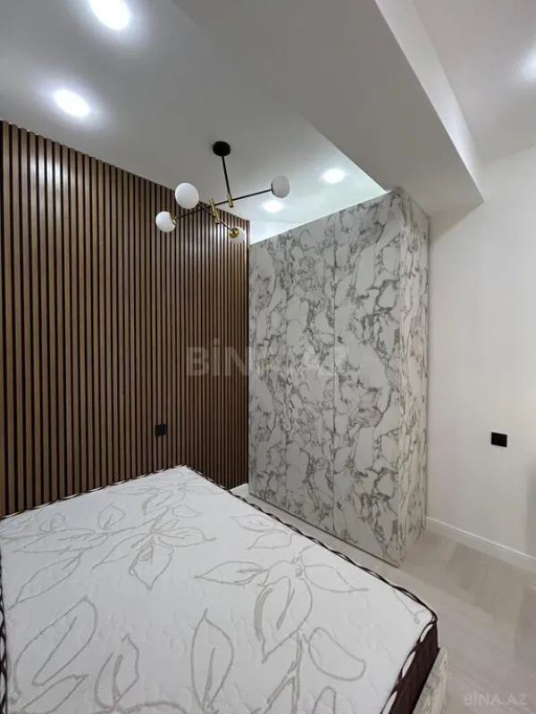Satılır 3 otaqlı mənzil 117 m²