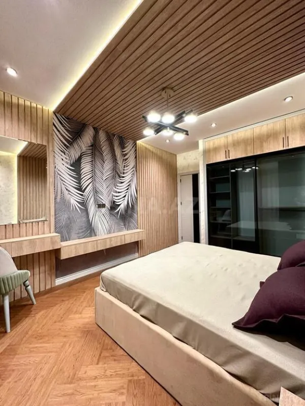 Satılır 2 otaqlı mənzil 71 m²