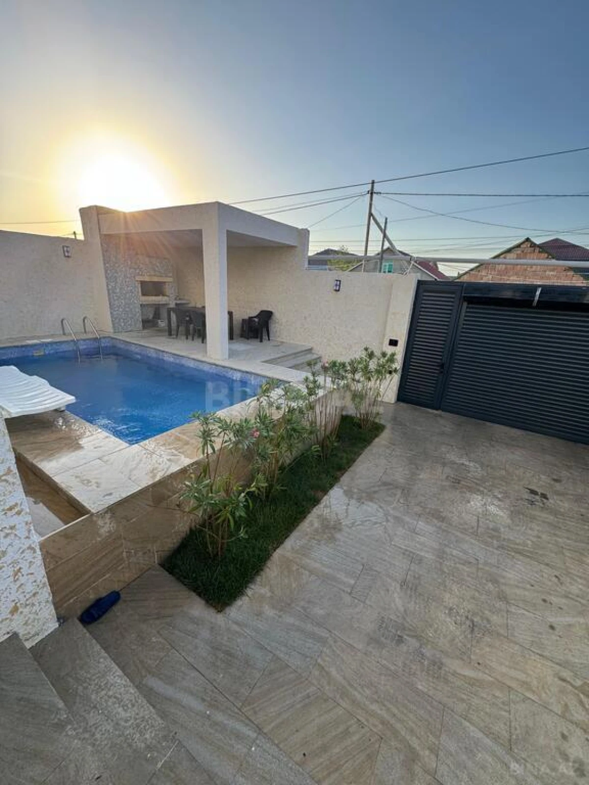 Satılır 4 otaqlı həyət evi 120 m²