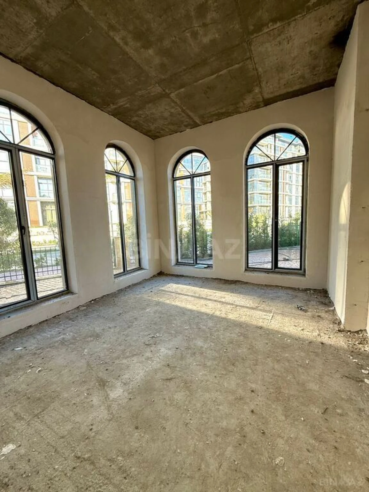 Satılır həyət evi 600 m²