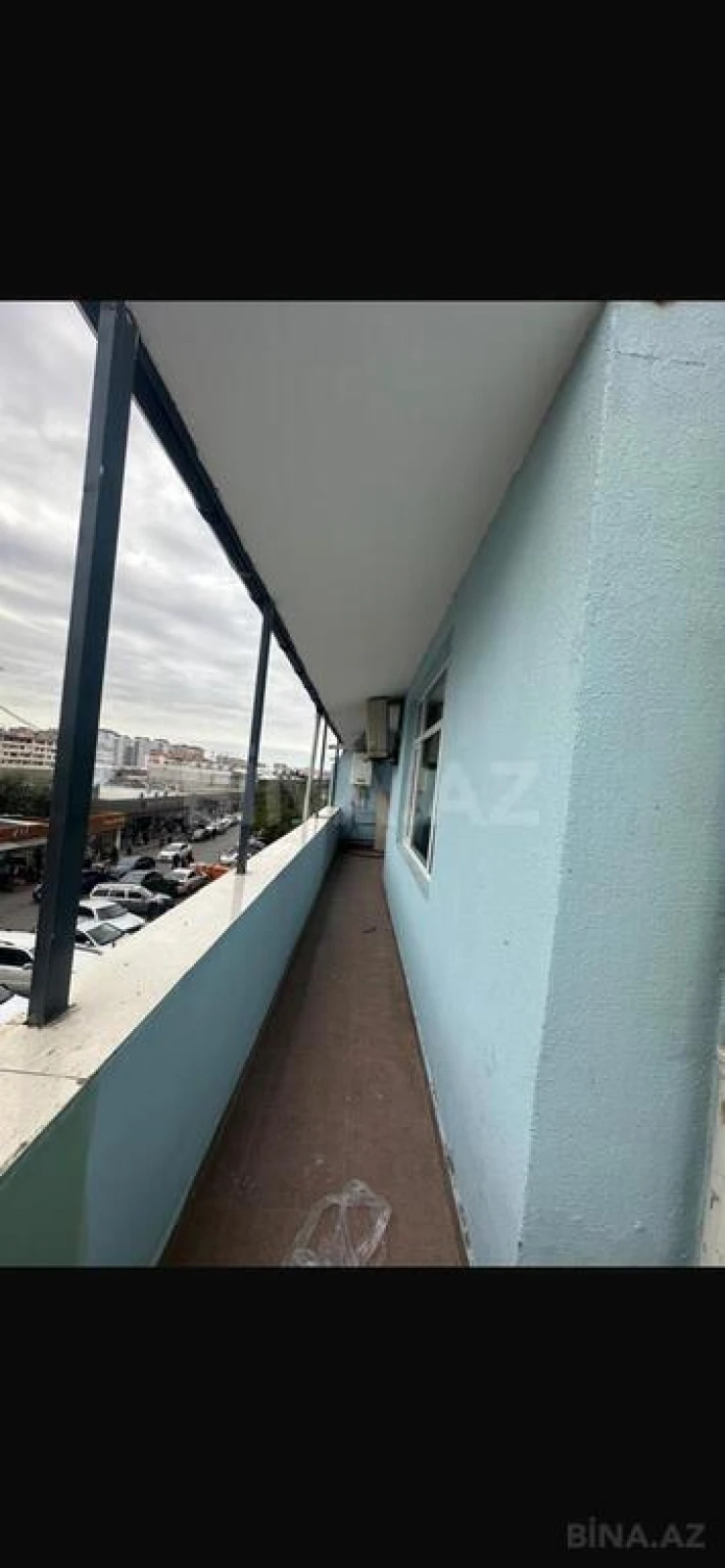 Satılır 4 otaqlı mənzil 180 m²