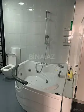 Satılır 3 otaqlı mənzil 125 m²