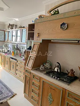 Satılır 3 otaqlı mənzil 125 m²