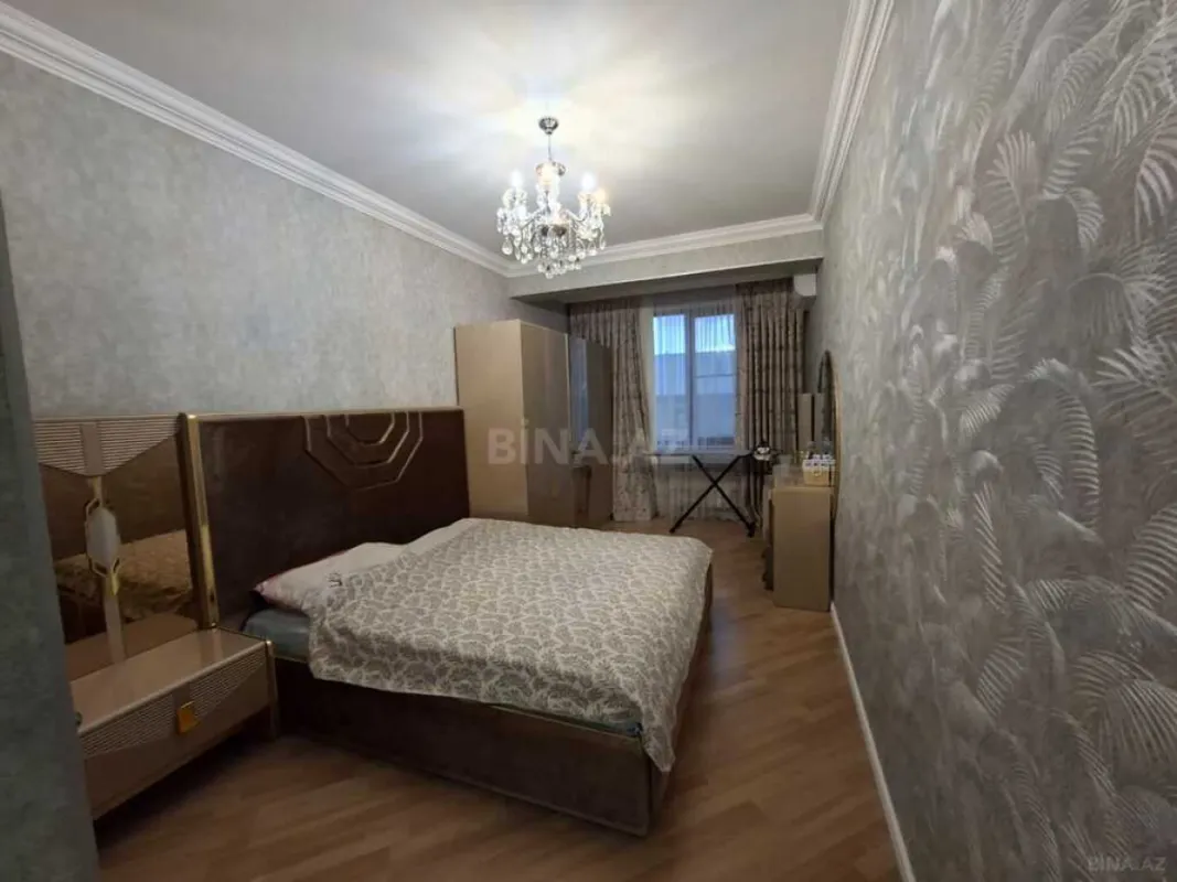 Satılır 3 otaqlı mənzil 103 m²