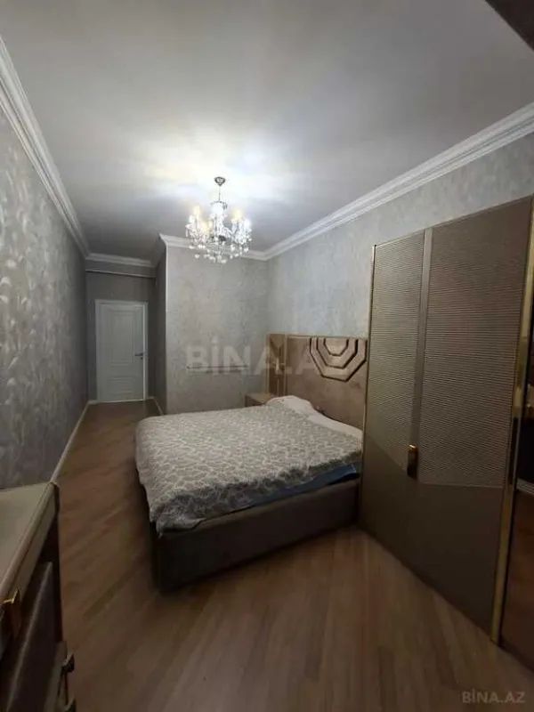 Satılır 3 otaqlı mənzil 103 m²
