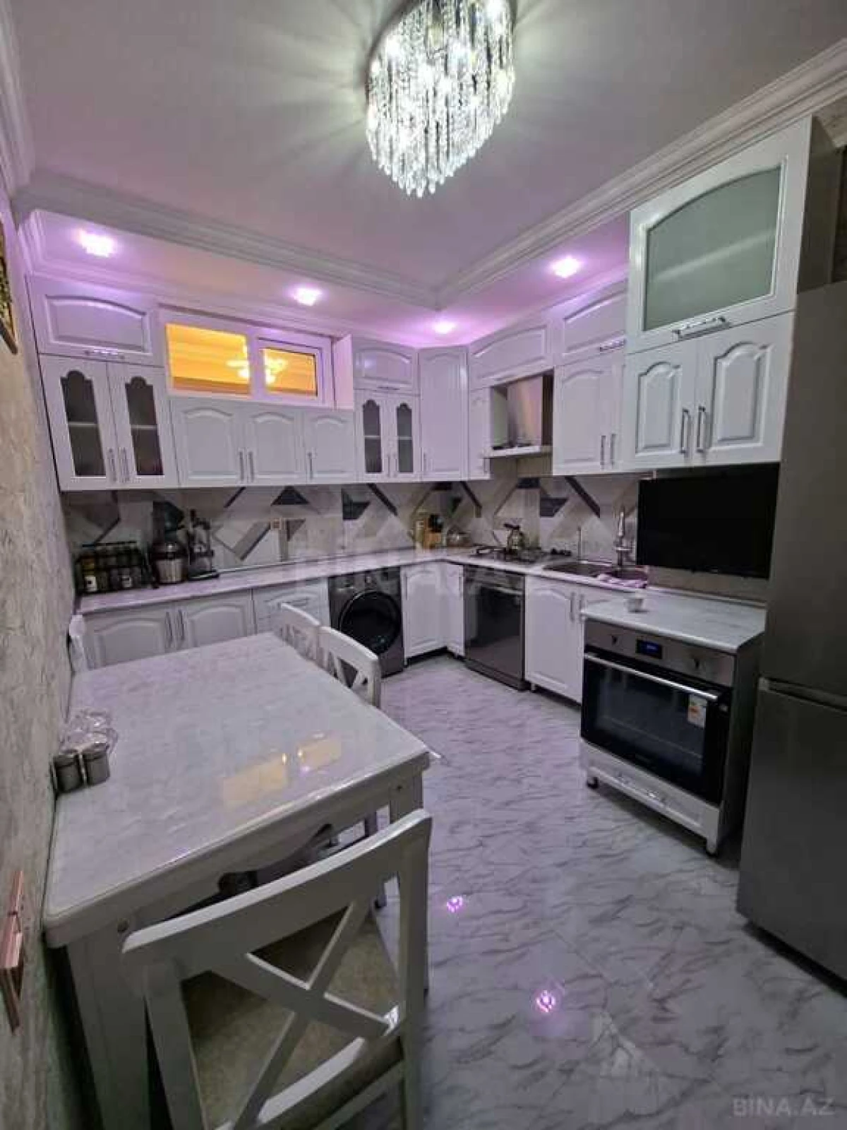 Satılır 3 otaqlı mənzil 103 m²