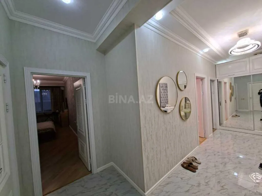 Satılır 3 otaqlı mənzil 103 m²