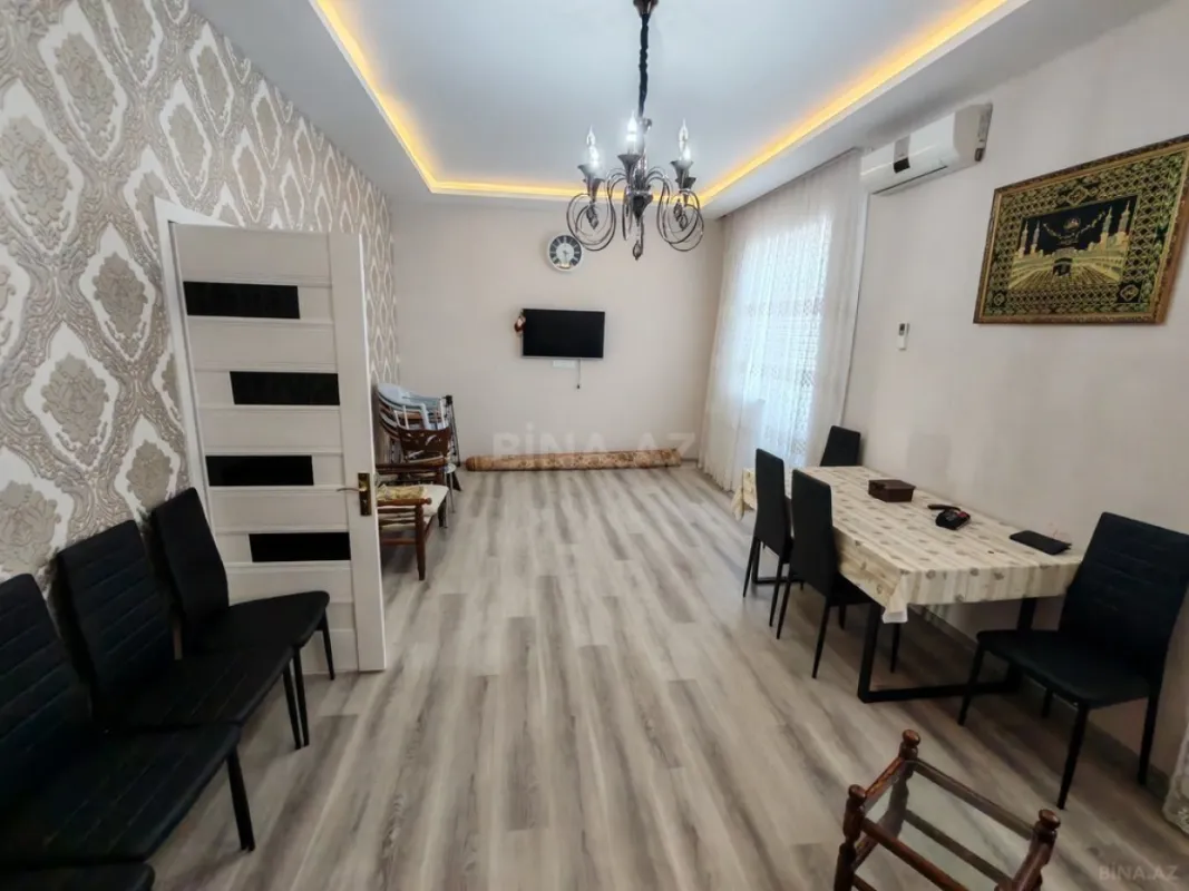 Satılır 4 otaqlı həyət evi 130 m²