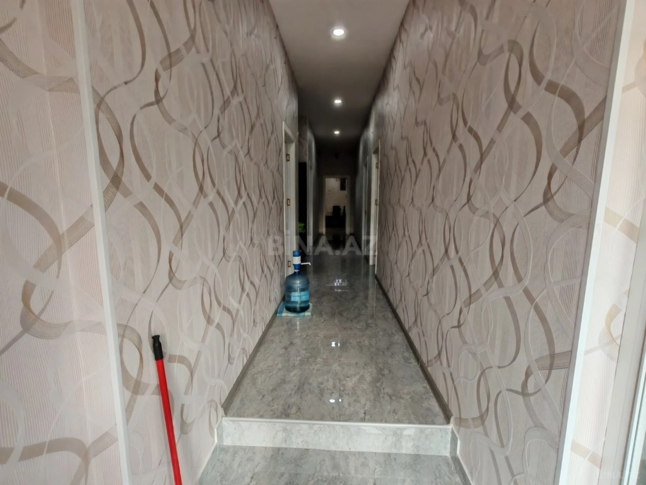 Satılır 4 otaqlı həyət evi 130 m²