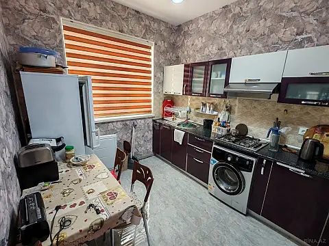 Satılır 4 otaqlı həyət evi 130 m²