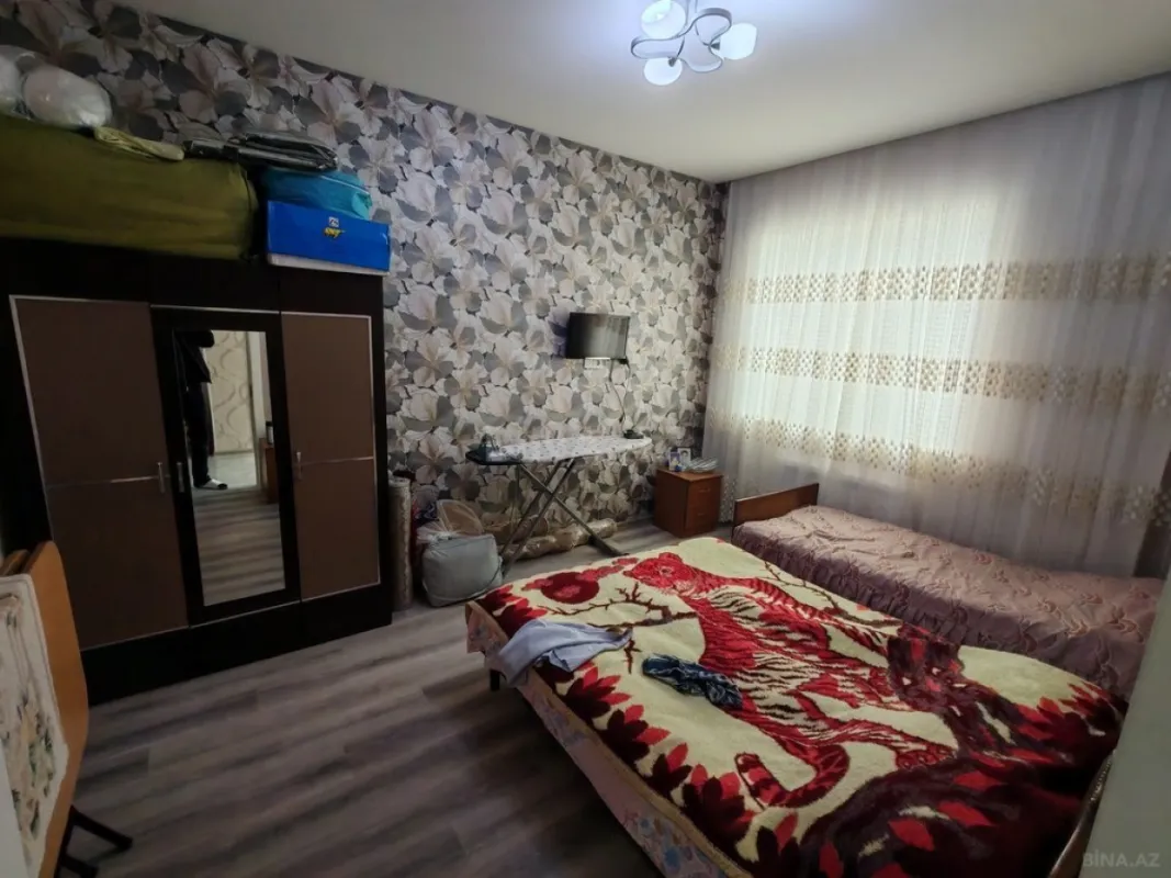 Satılır 4 otaqlı həyət evi 130 m²