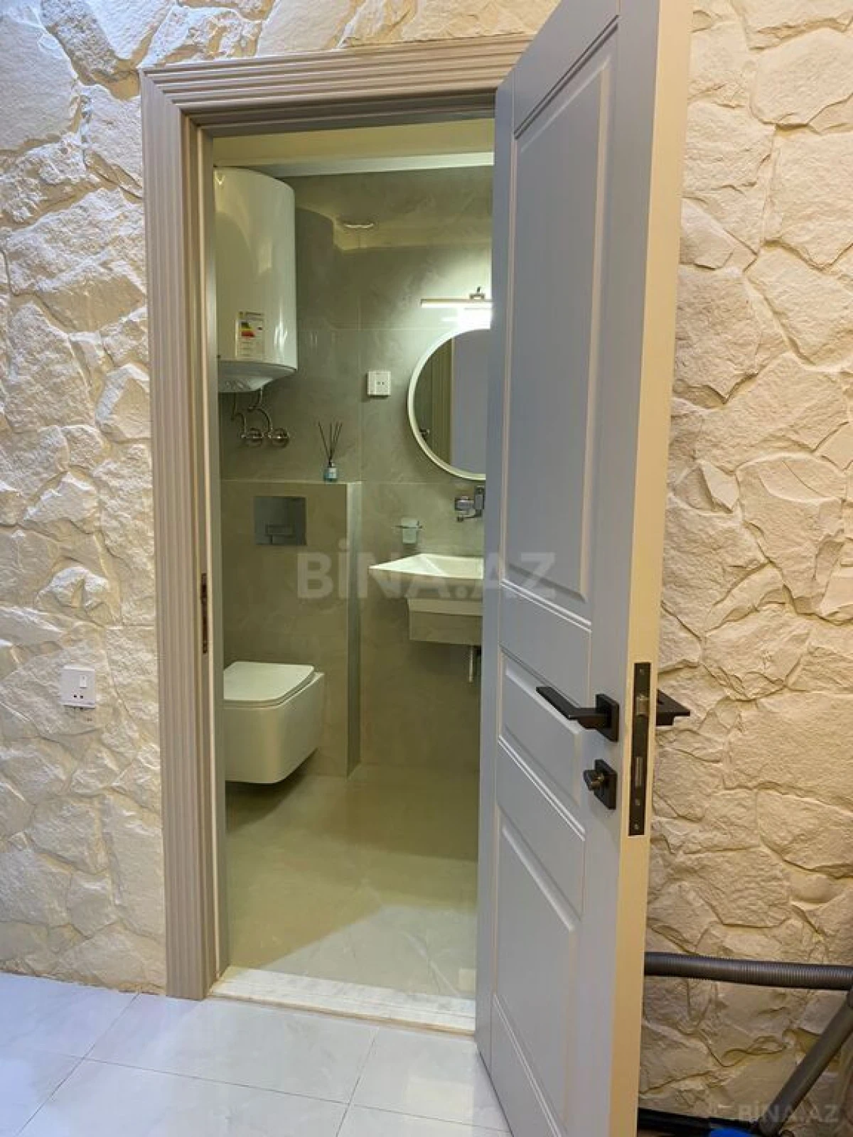 Satılır 3 otaqlı mənzil 72 m²