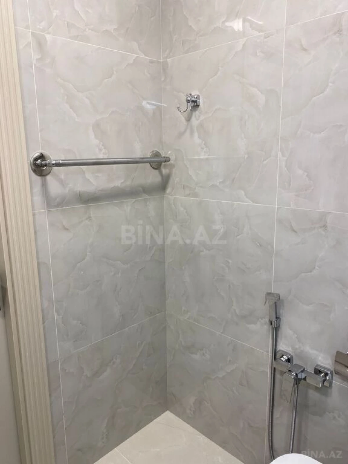 Satılır 3 otaqlı mənzil 72 m²