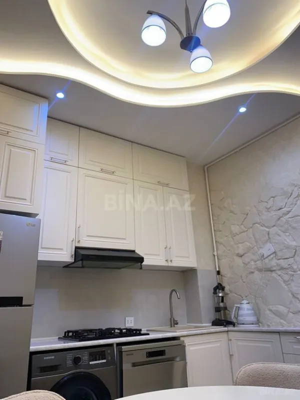 Satılır 3 otaqlı mənzil 72 m²