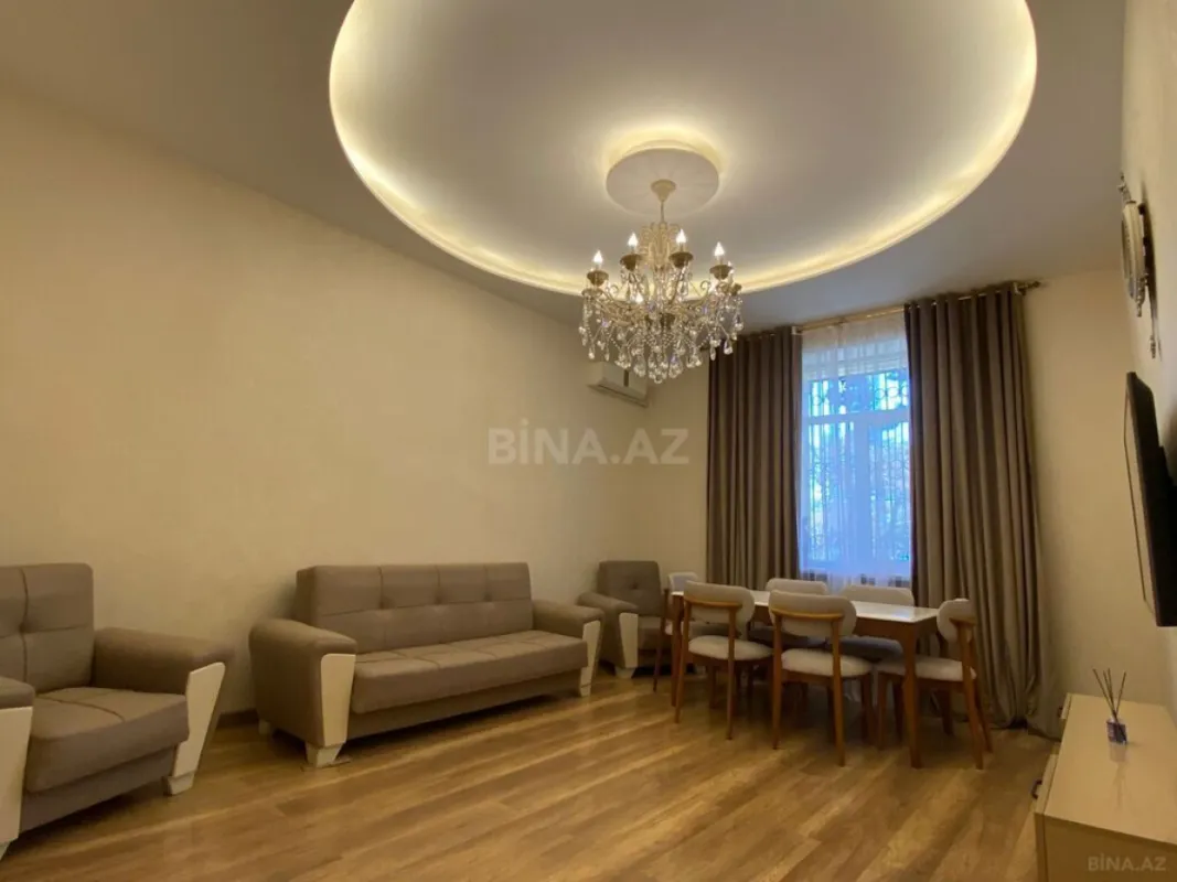 Satılır 3 otaqlı mənzil 72 m²