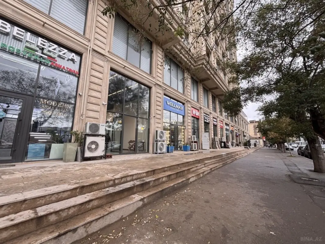 Kirayə verilir obyekt 330 m²