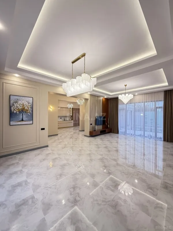 Satılır 4 otaqlı həyət evi 200 m²